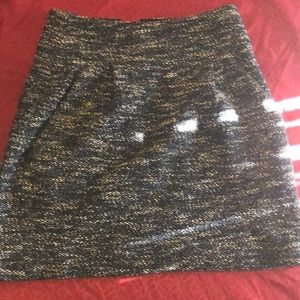 High waisted skirt with pockets